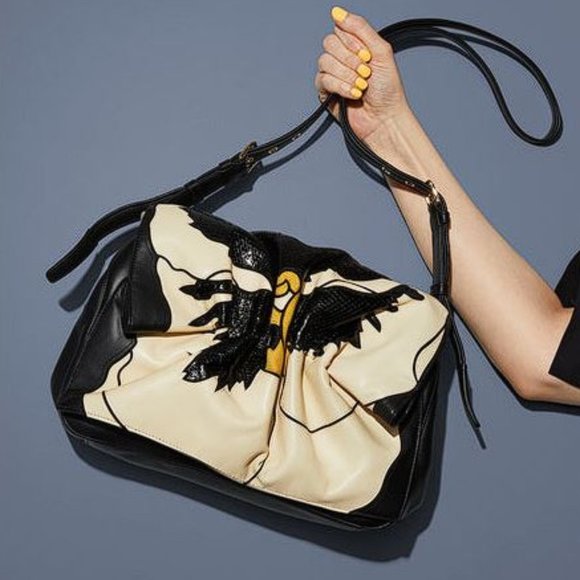 Valentino Garavani Multicolor Lamb Ovis Aries Aries Shoulder Bag